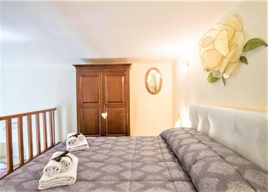 Charming Suite Cavour Heart Of Firenze Eksteriør billede