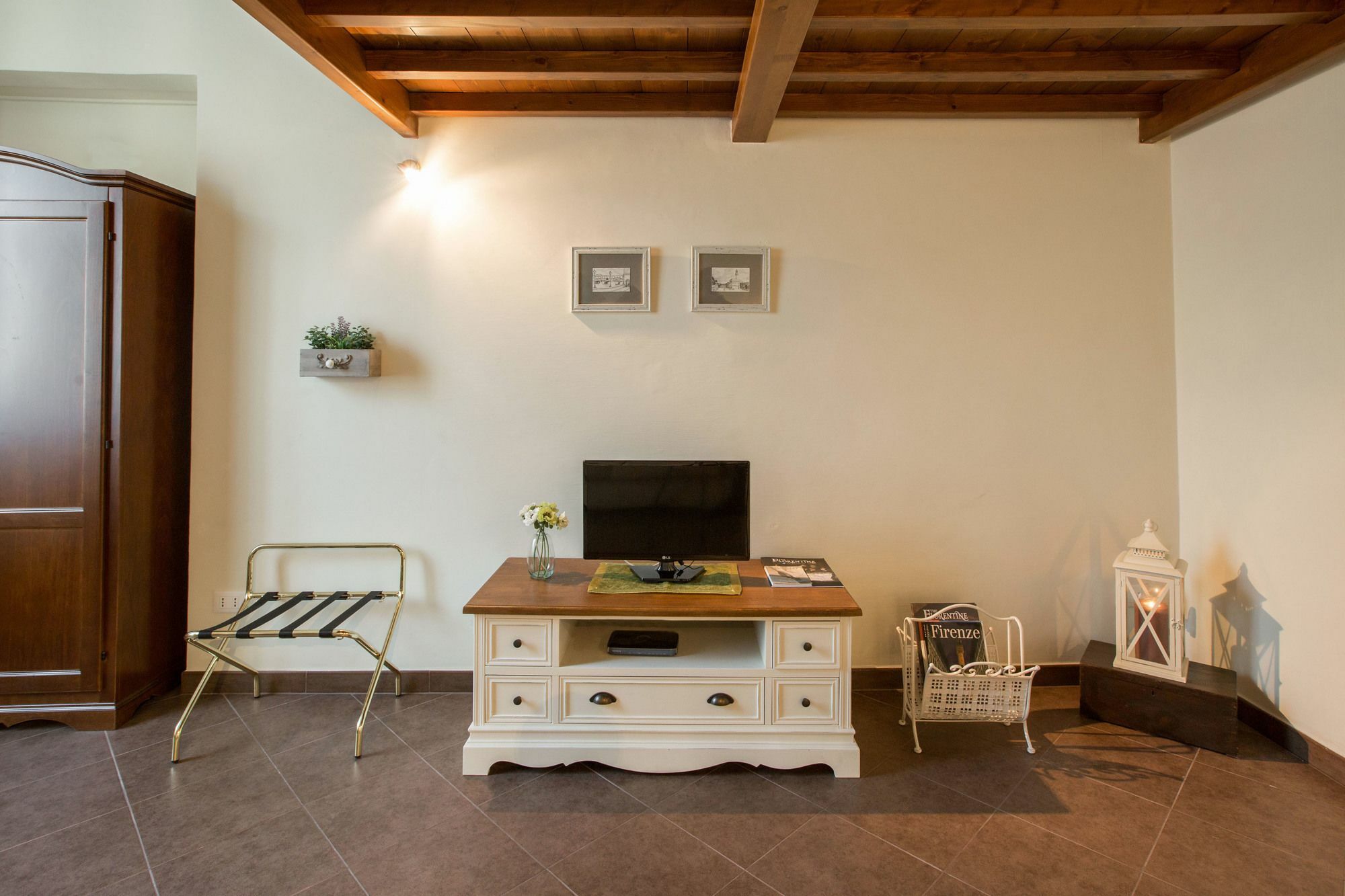Charming Suite Cavour Heart Of Firenze Eksteriør billede
