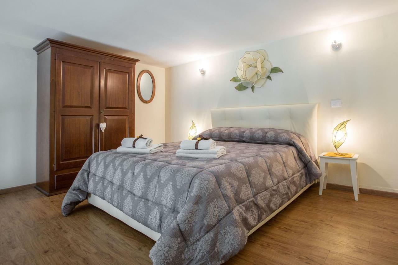 Charming Suite Cavour Heart Of Firenze Eksteriør billede