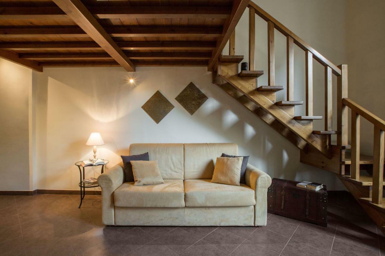 Charming Suite Cavour Heart Of Firenze Eksteriør billede