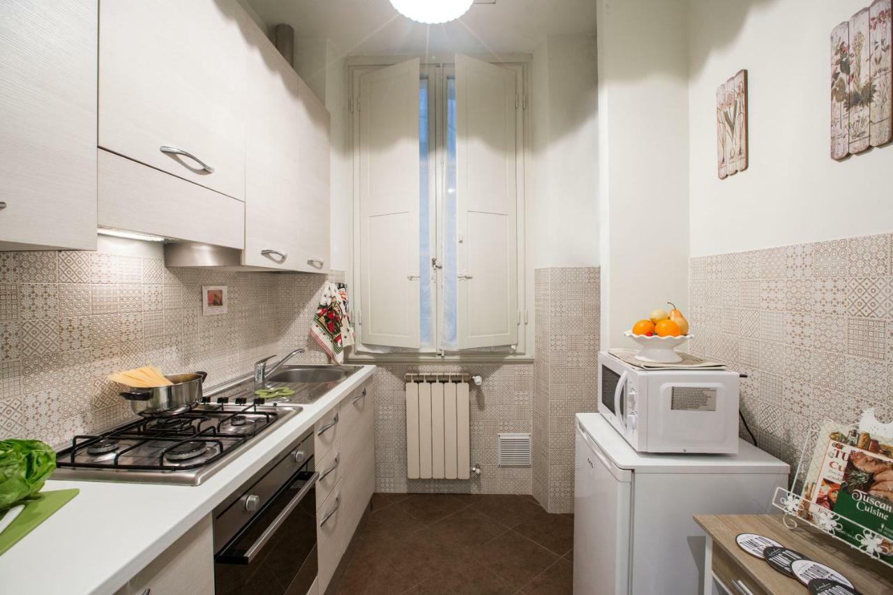 Charming Suite Cavour Heart Of Firenze Eksteriør billede