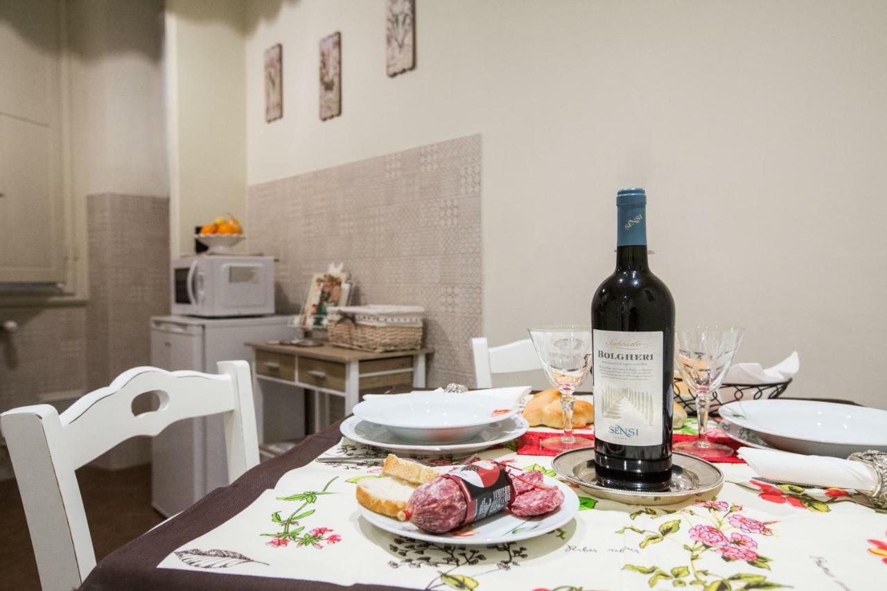 Charming Suite Cavour Heart Of Firenze Eksteriør billede